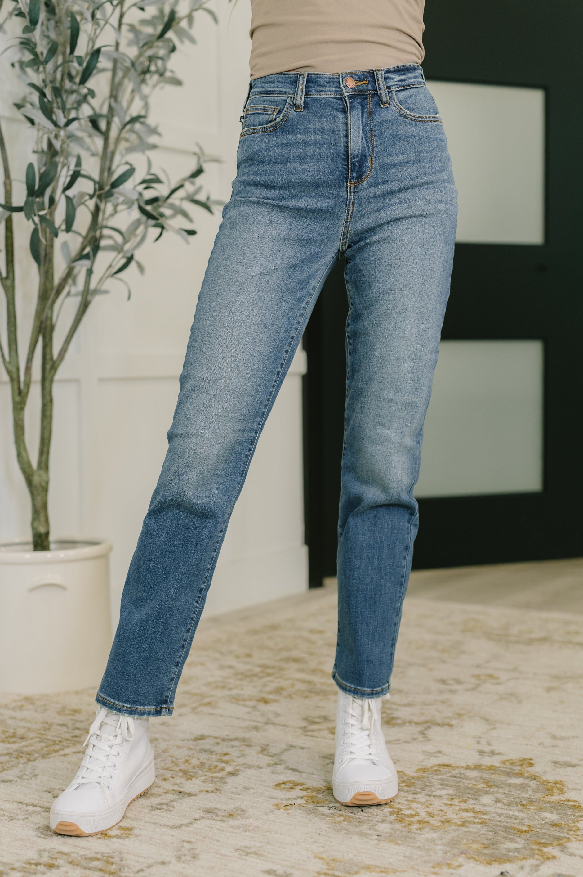 Judy Blue Izzie High Waist Straight Fit - SwagglyLife Home & Fashion